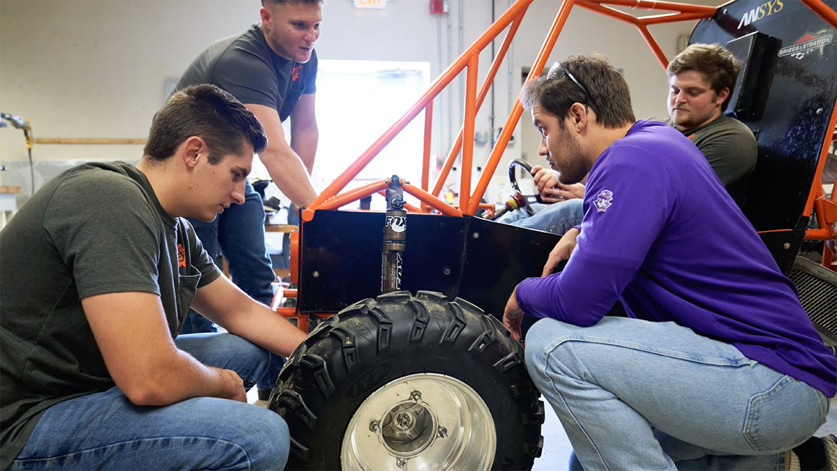 Mechanical Engineering team based hands-on projects