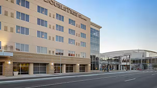 DoubleTree by Hilton Hotel