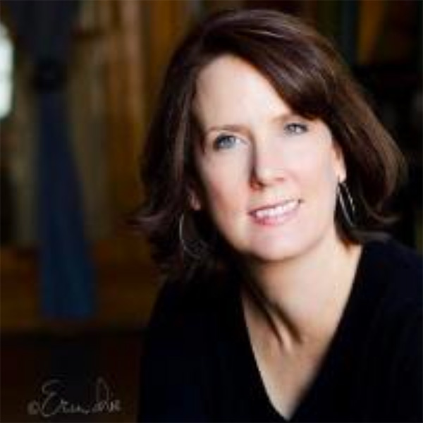 Christina's Headshot