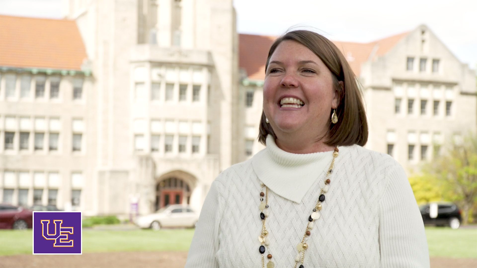 Lisa Troutman headshot