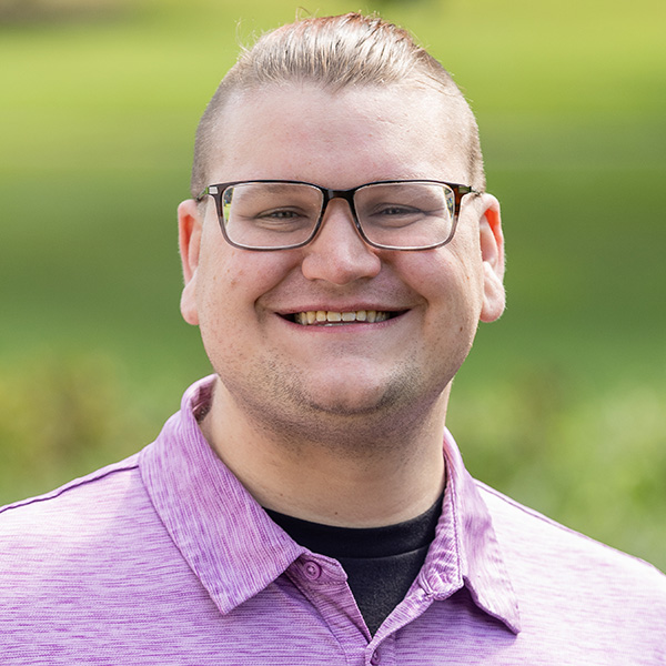 J Hueftle's Headshot