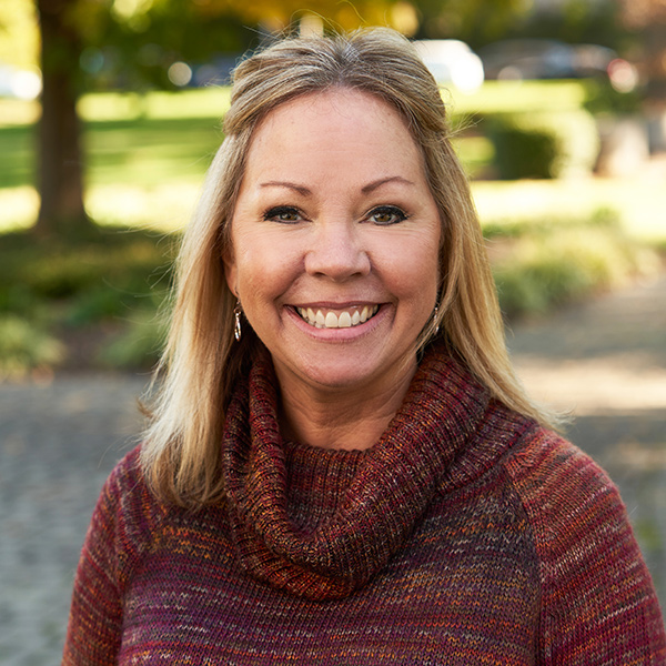 Lori LeDuc headshot