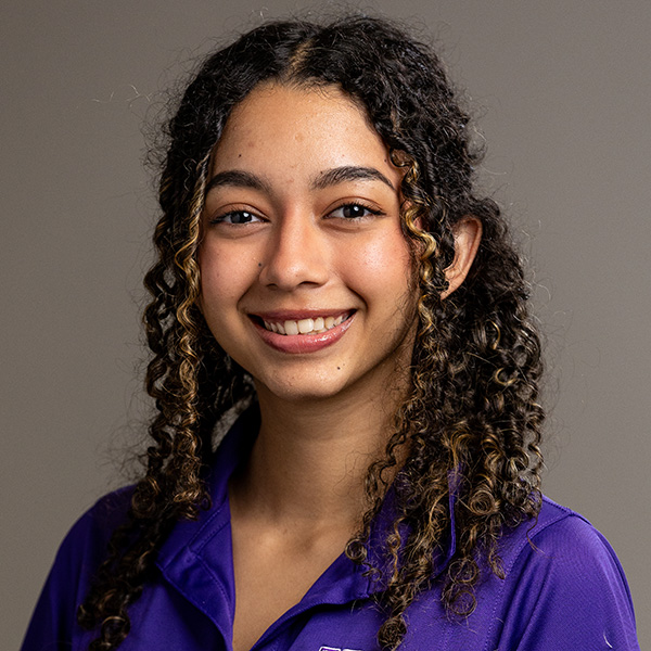 Saray Rodriguez Hernandez hedshot