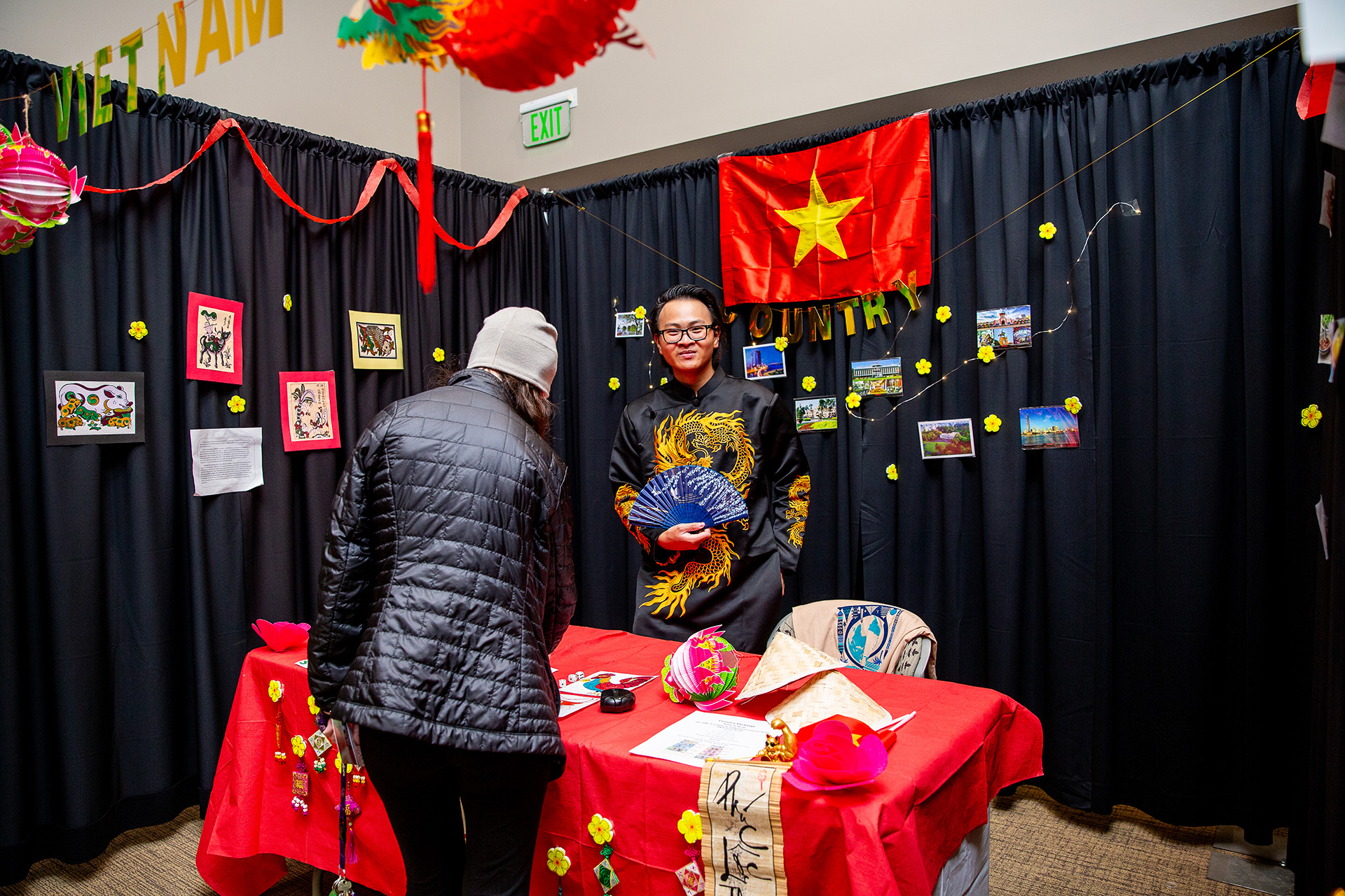 Vietnam International Student