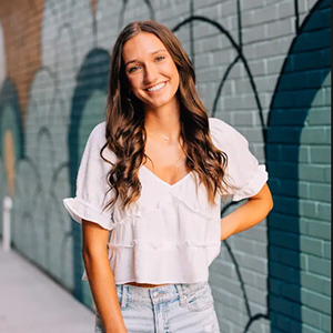 JKenzie Cave headshot