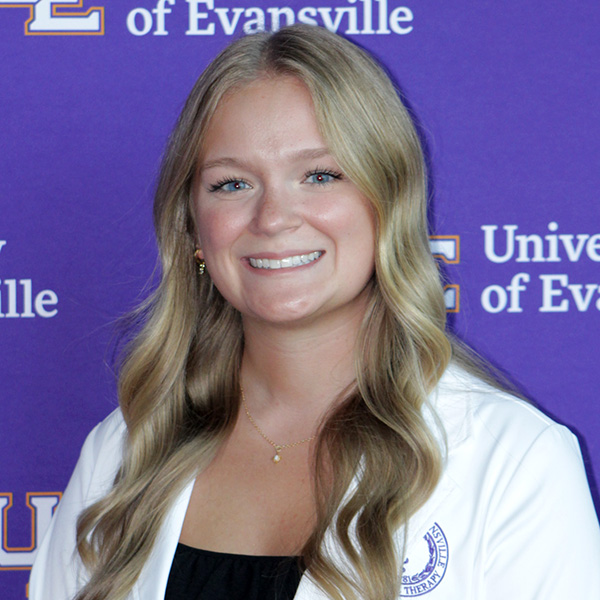 Claire Reiman headshot