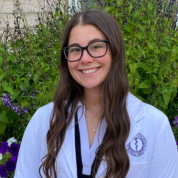 Hannah Conley headshot