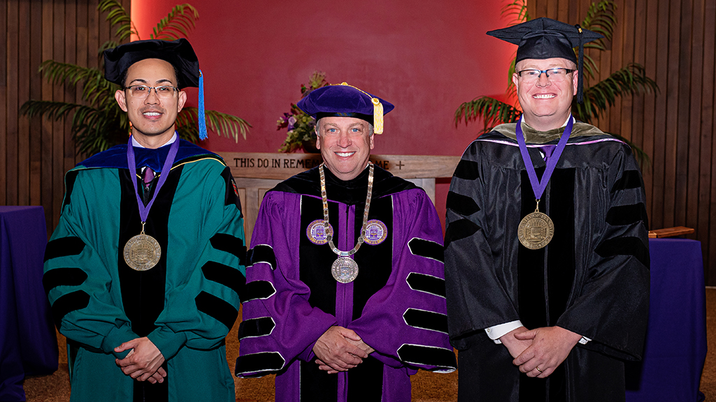 Dr. Tod and Dr. Lampkins pose with President Pietruszkiewicz