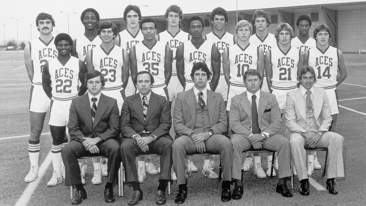 1977 Men's Basketball Team