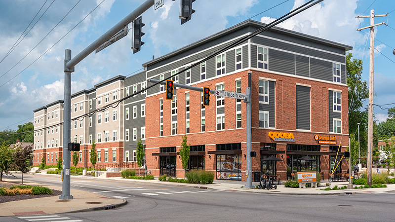 Lincoln Commons exterior